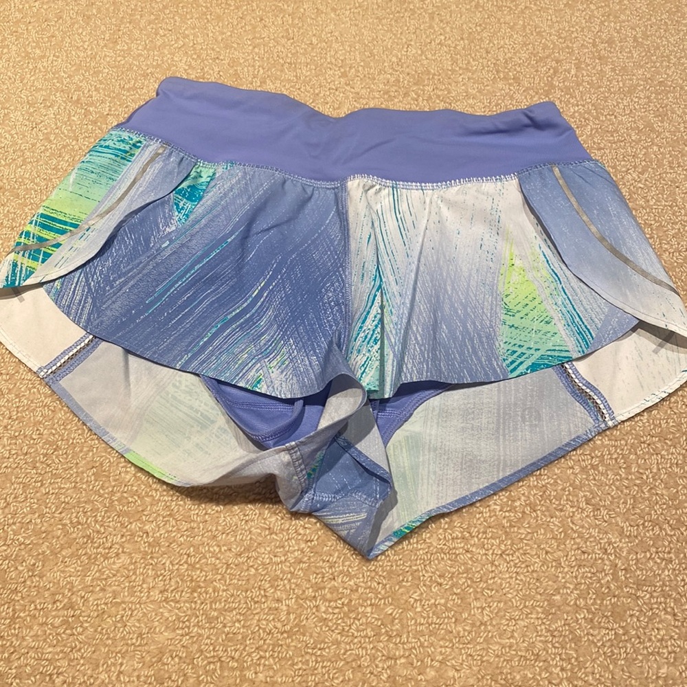 Lululemon short size 2.